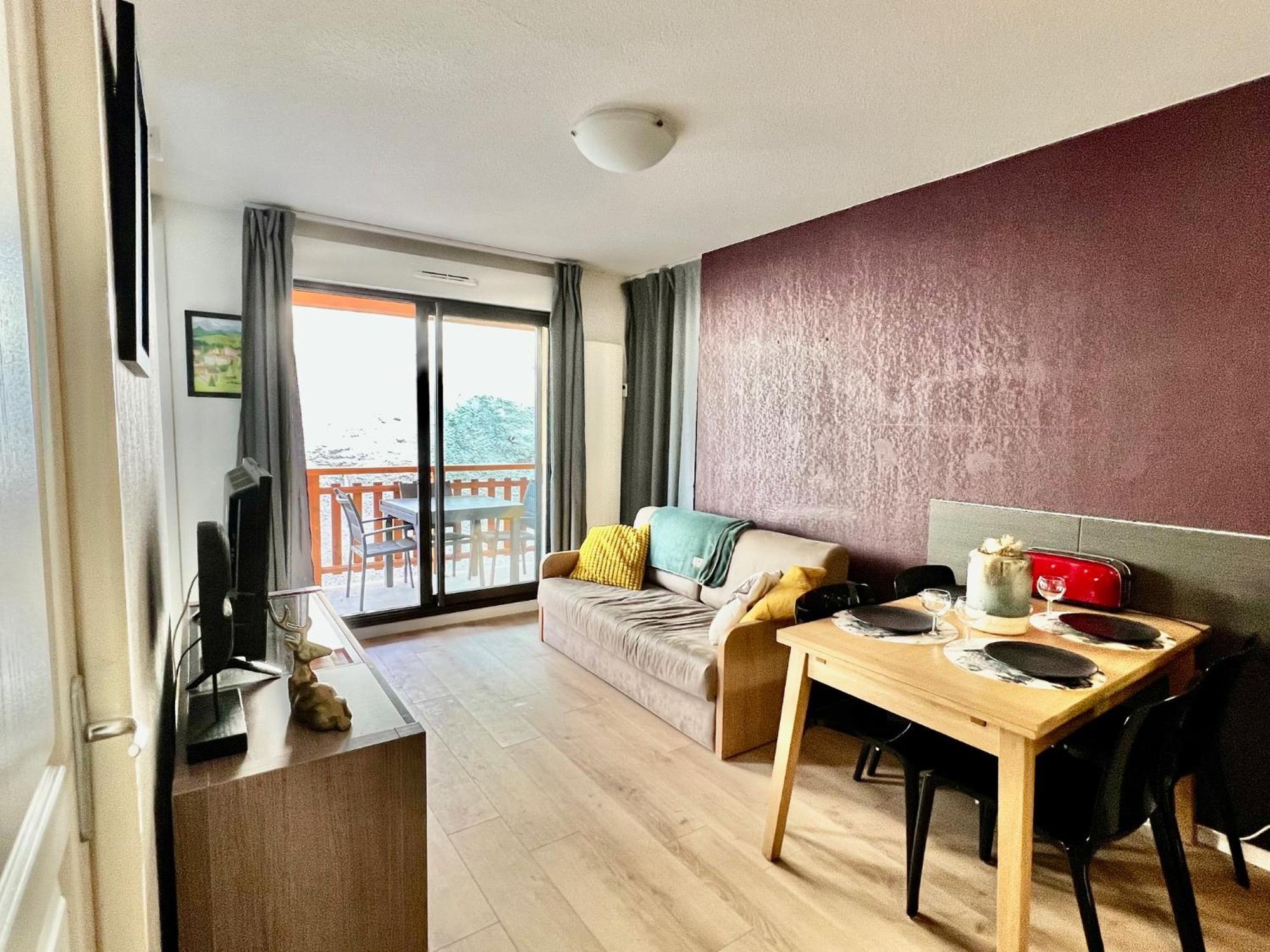 Appartement Familial Avec Parking Centre Valberg Péone Eksteriør billede